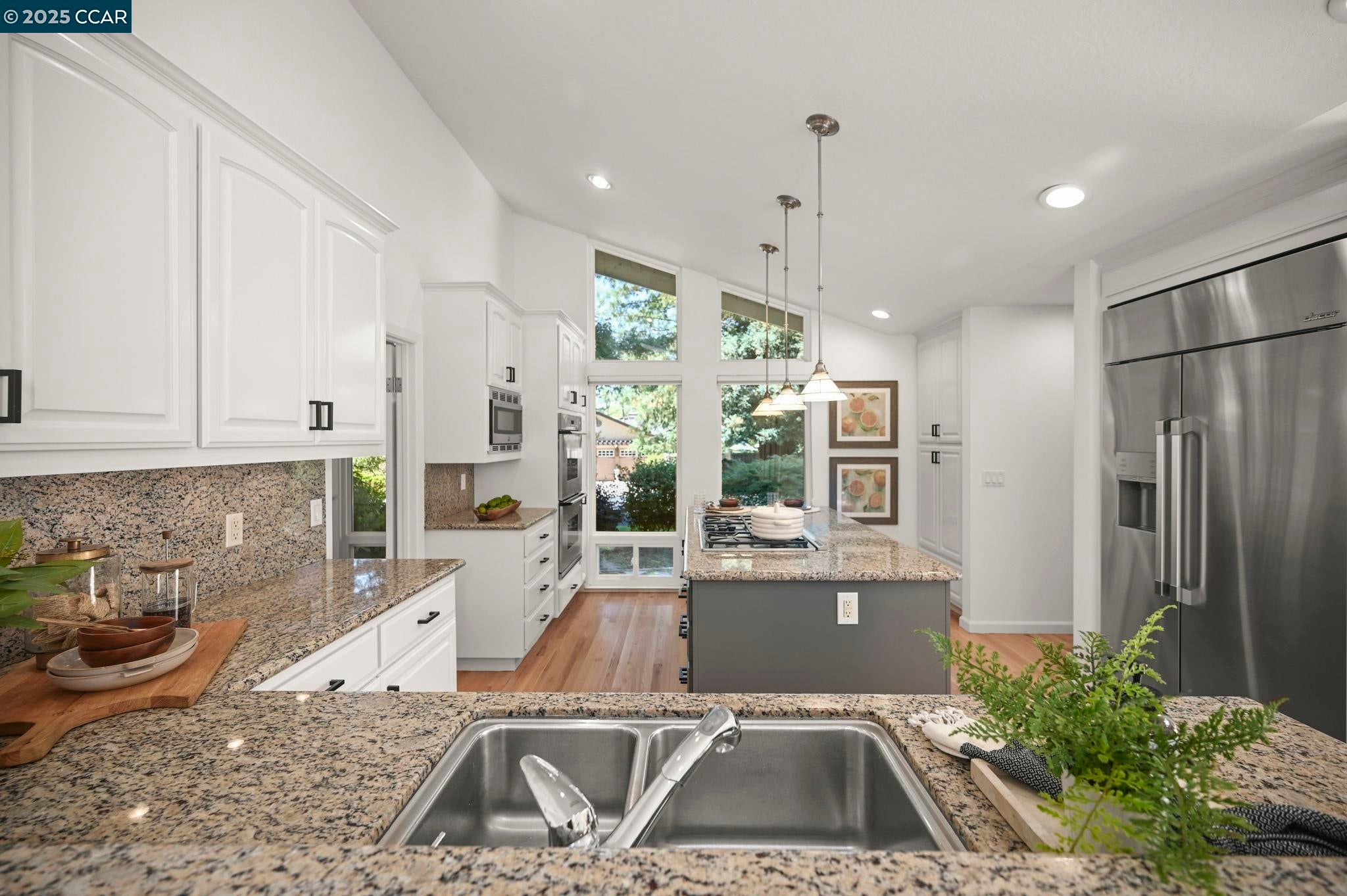 Alamo, California, 94507, United States, 4 Bedrooms Bedrooms, ,4 BathroomsBathrooms,Residential,Active,1913946