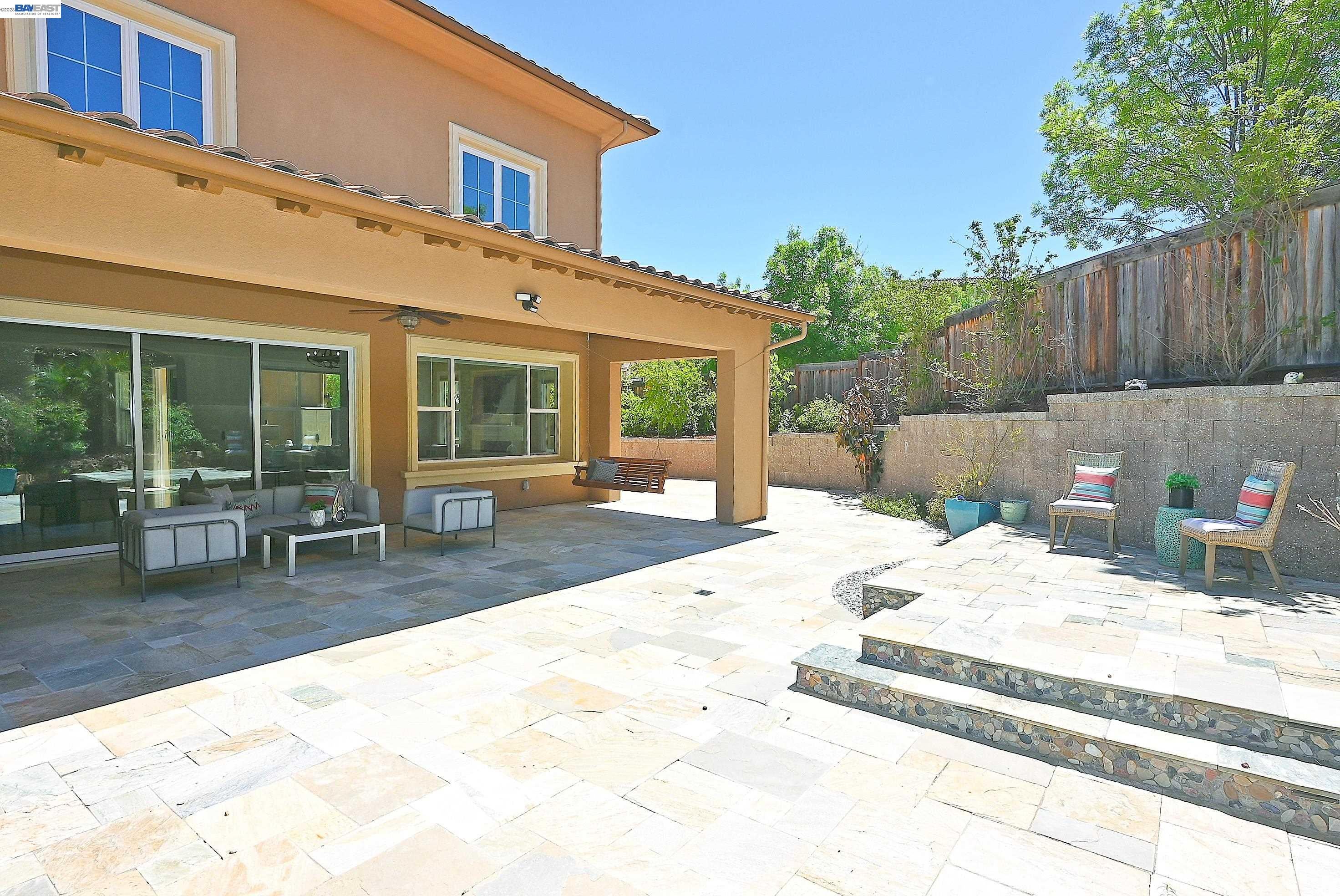 Danville, California, 94506, United States, 5 Bedrooms Bedrooms, ,6 BathroomsBathrooms,Residential,Active,2045396