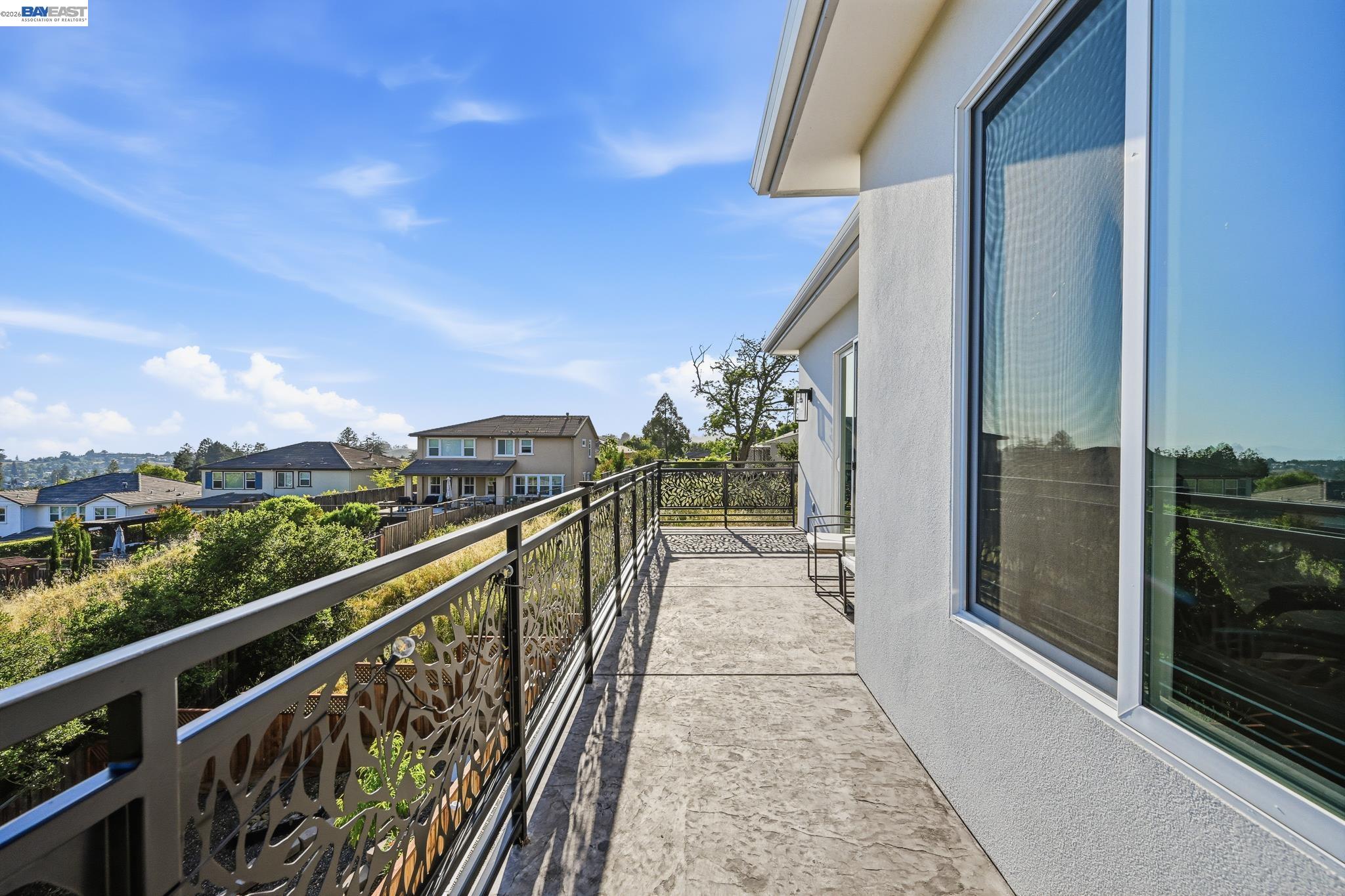 Castro Valley, California, 94546, United States, 5 Bedrooms Bedrooms, ,7 BathroomsBathrooms,Residential,Active,2044535