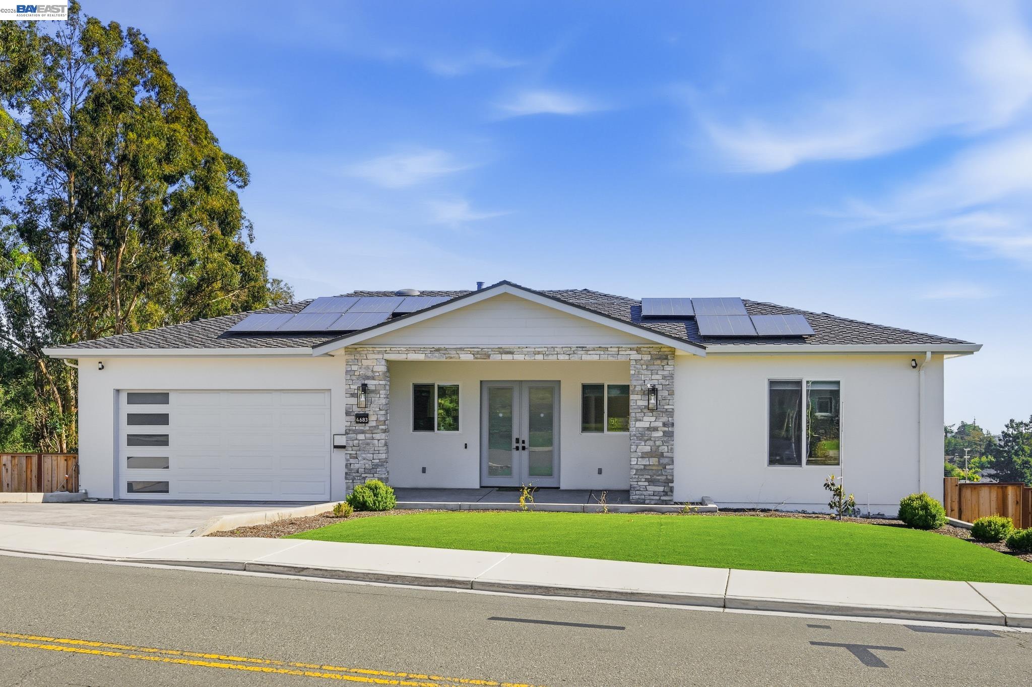 Castro Valley, California, 94546, United States, 5 Bedrooms Bedrooms, ,7 BathroomsBathrooms,Residential,Active,2044535