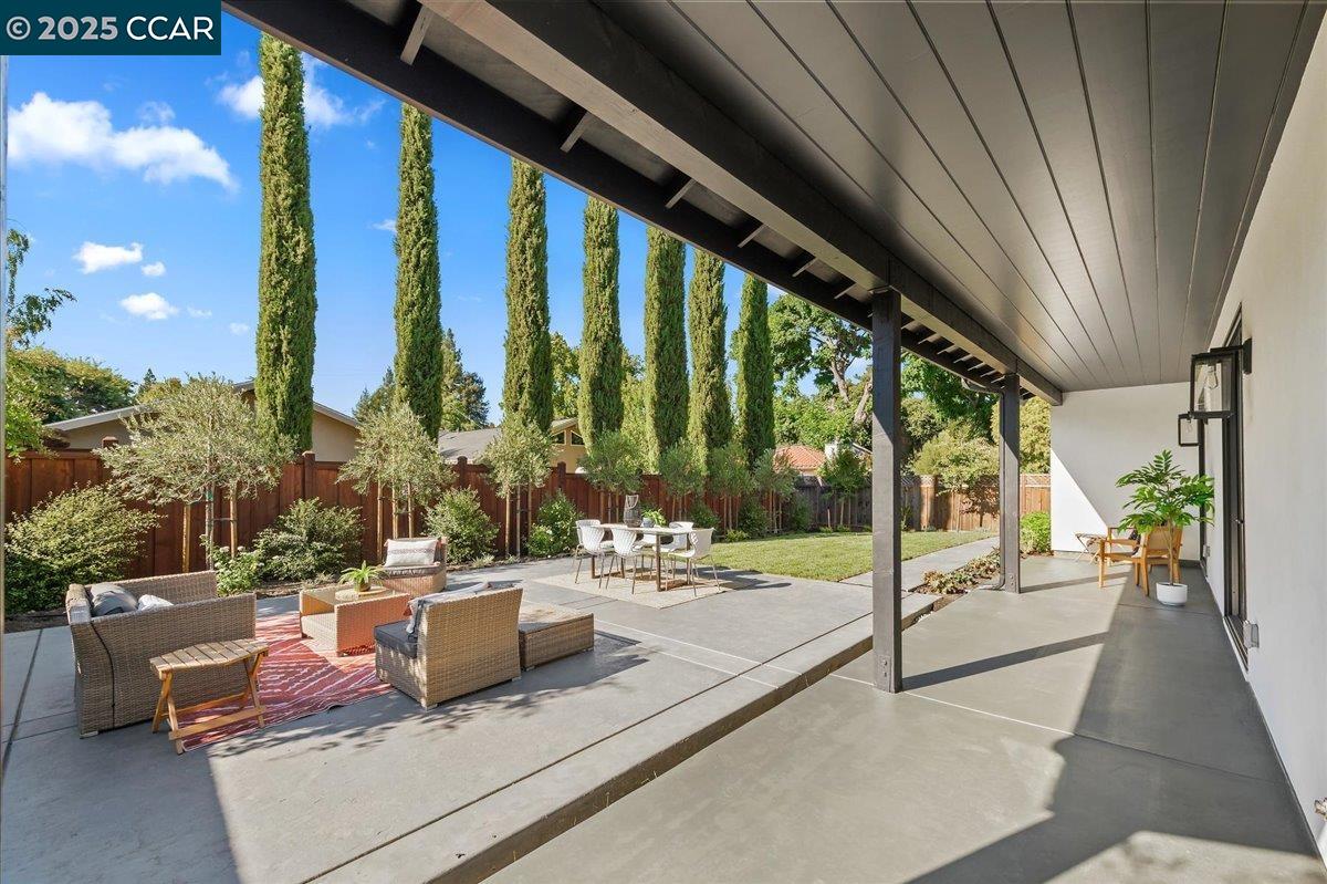 Danville, California, 94526, United States, 5 Bedrooms Bedrooms, ,4 BathroomsBathrooms,Residential,Active,1936384