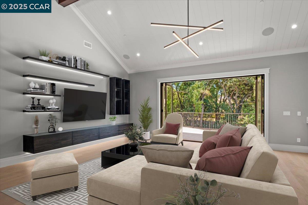 Atherton, California, 94027, United States, 9 Bedrooms Bedrooms, ,10 BathroomsBathrooms,Residential,Active,1900197