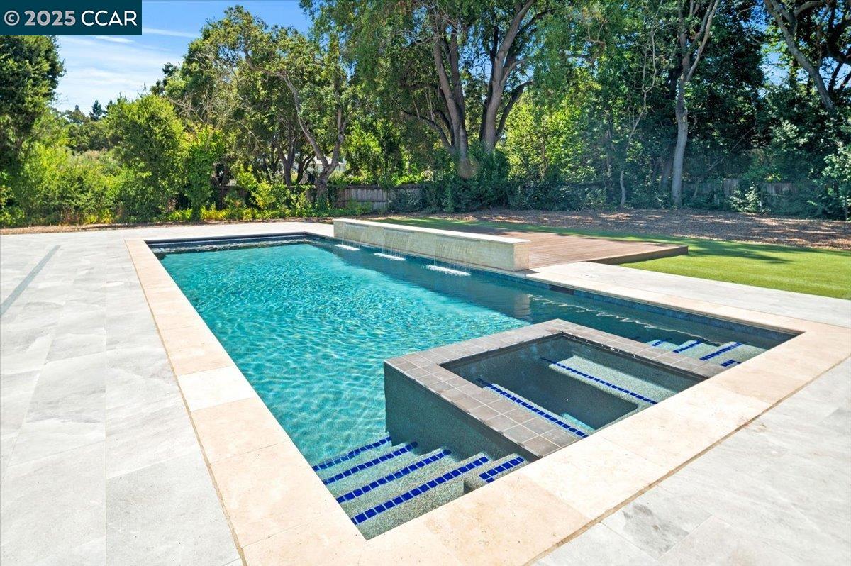 Atherton, California, 94027, United States, 9 Bedrooms Bedrooms, ,10 BathroomsBathrooms,Residential,Active,1900197