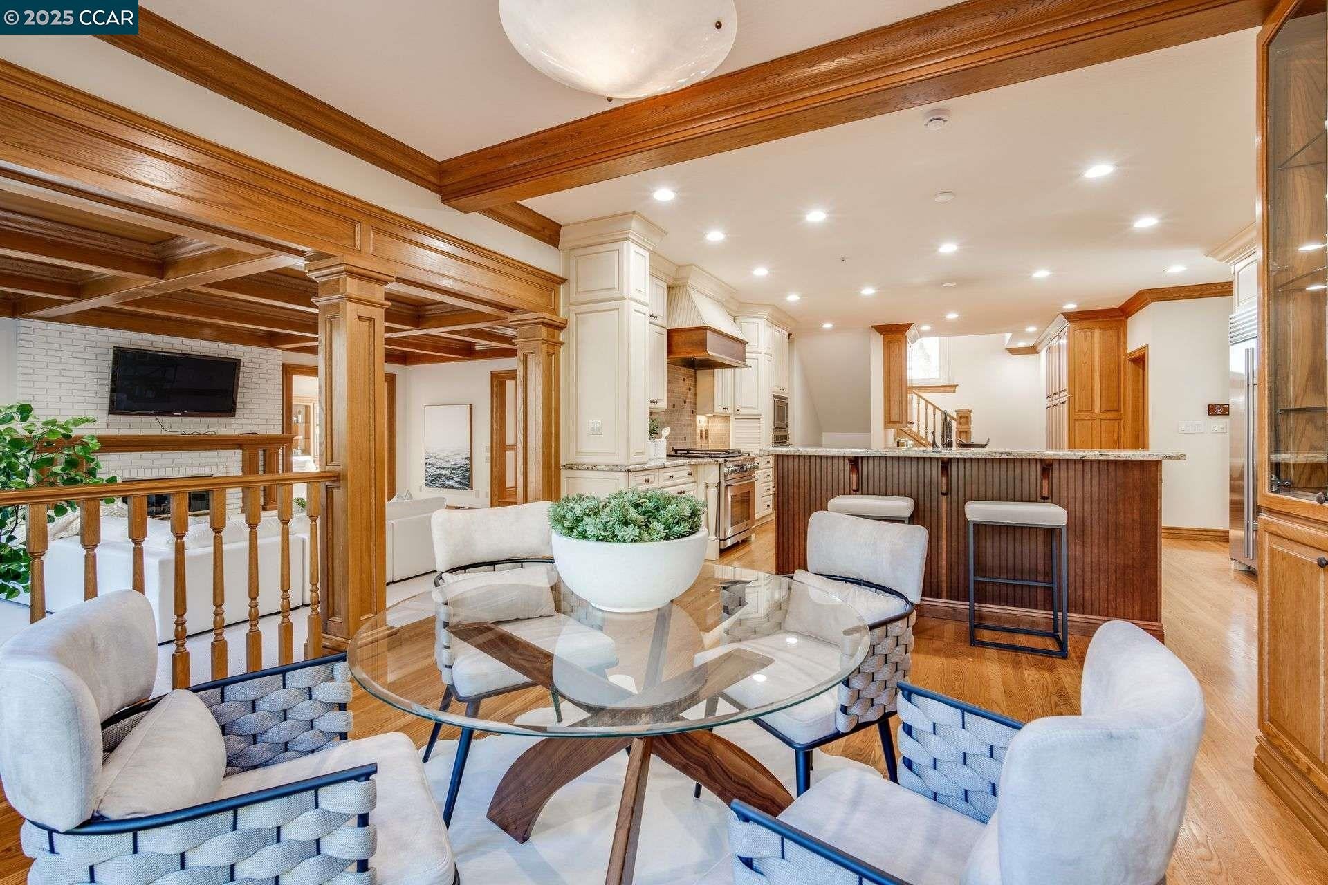 Diablo, California, 94528, United States, 6 Bedrooms Bedrooms, ,7 BathroomsBathrooms,Residential,Active,1953977