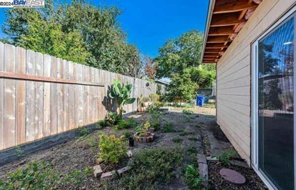 9280 D ST, OAKLAND, CA 94603 - Image 1