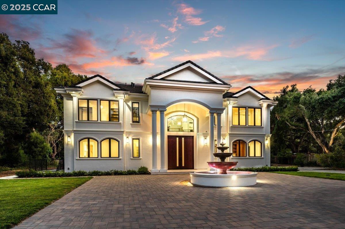 Atherton, California, 94027, United States, 9 Bedrooms Bedrooms, ,10 BathroomsBathrooms,Residential,Active,1900197