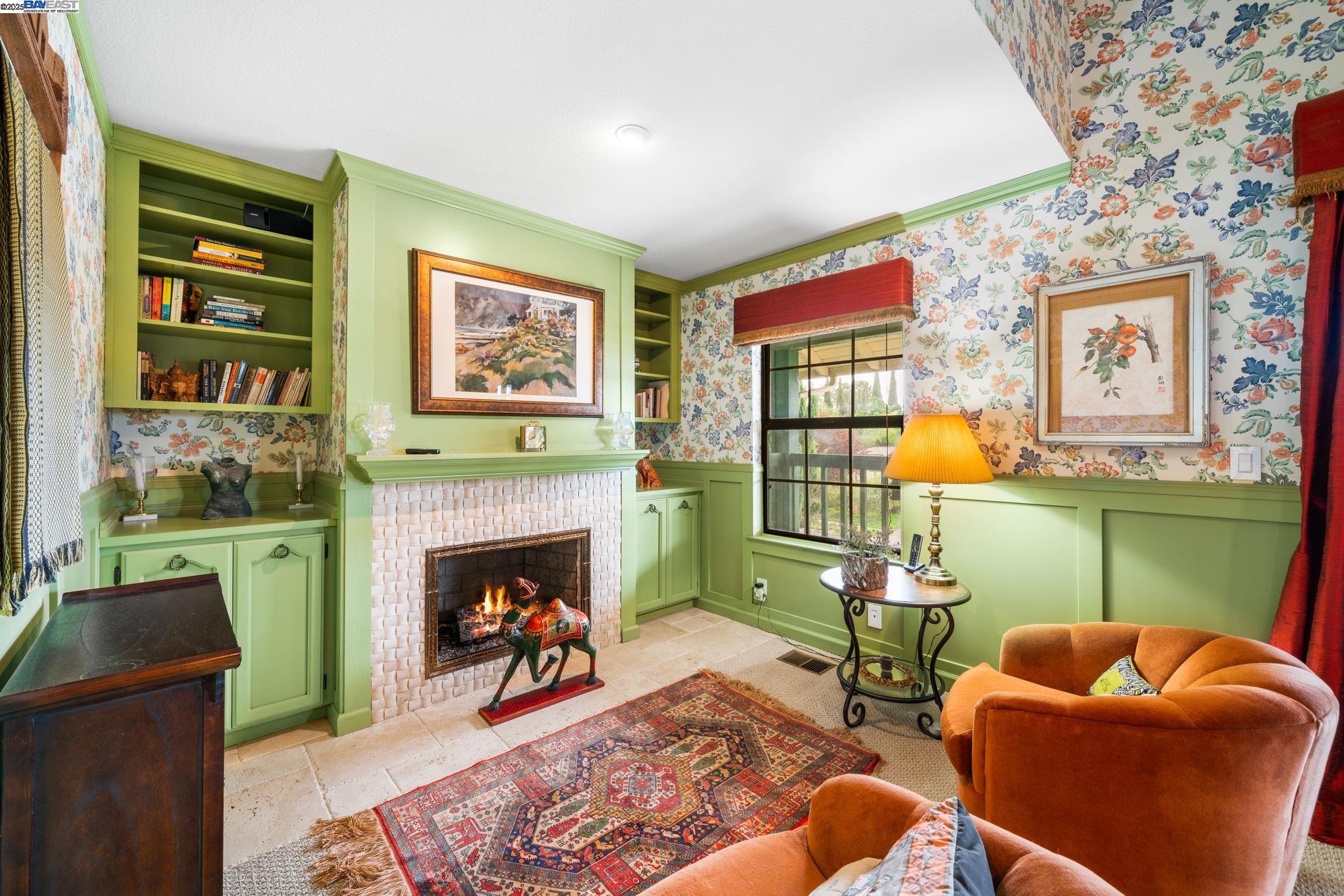 Fremont, California, 94536, United States, 4 Bedrooms Bedrooms, ,3 BathroomsBathrooms,Residential,Active,1997877