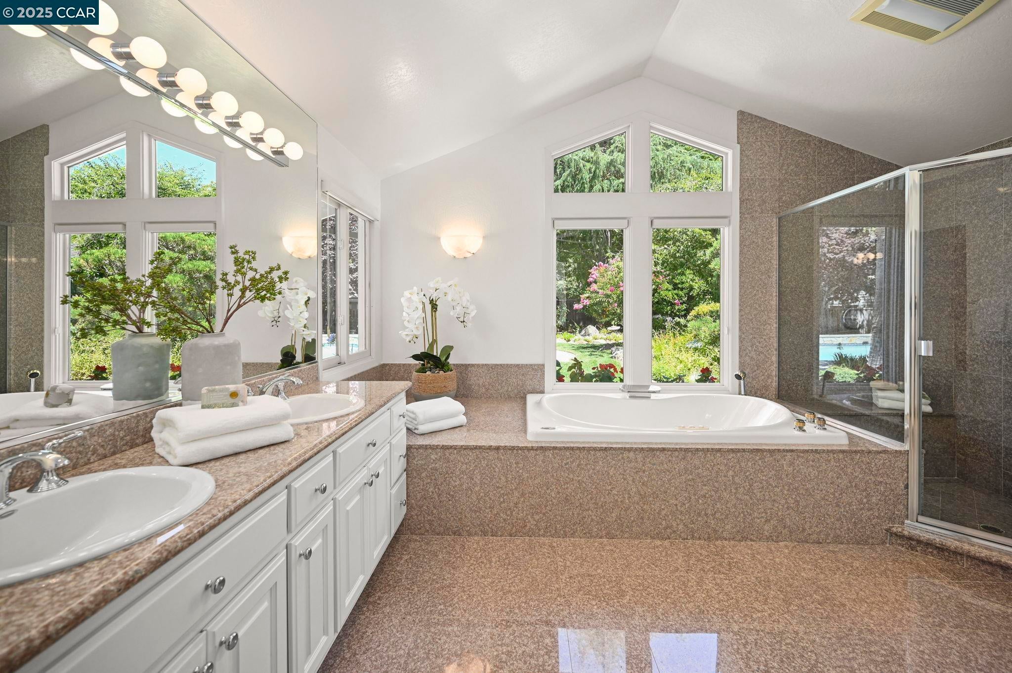 Alamo, California, 94507, United States, 4 Bedrooms Bedrooms, ,4 BathroomsBathrooms,Residential,Active,1913946