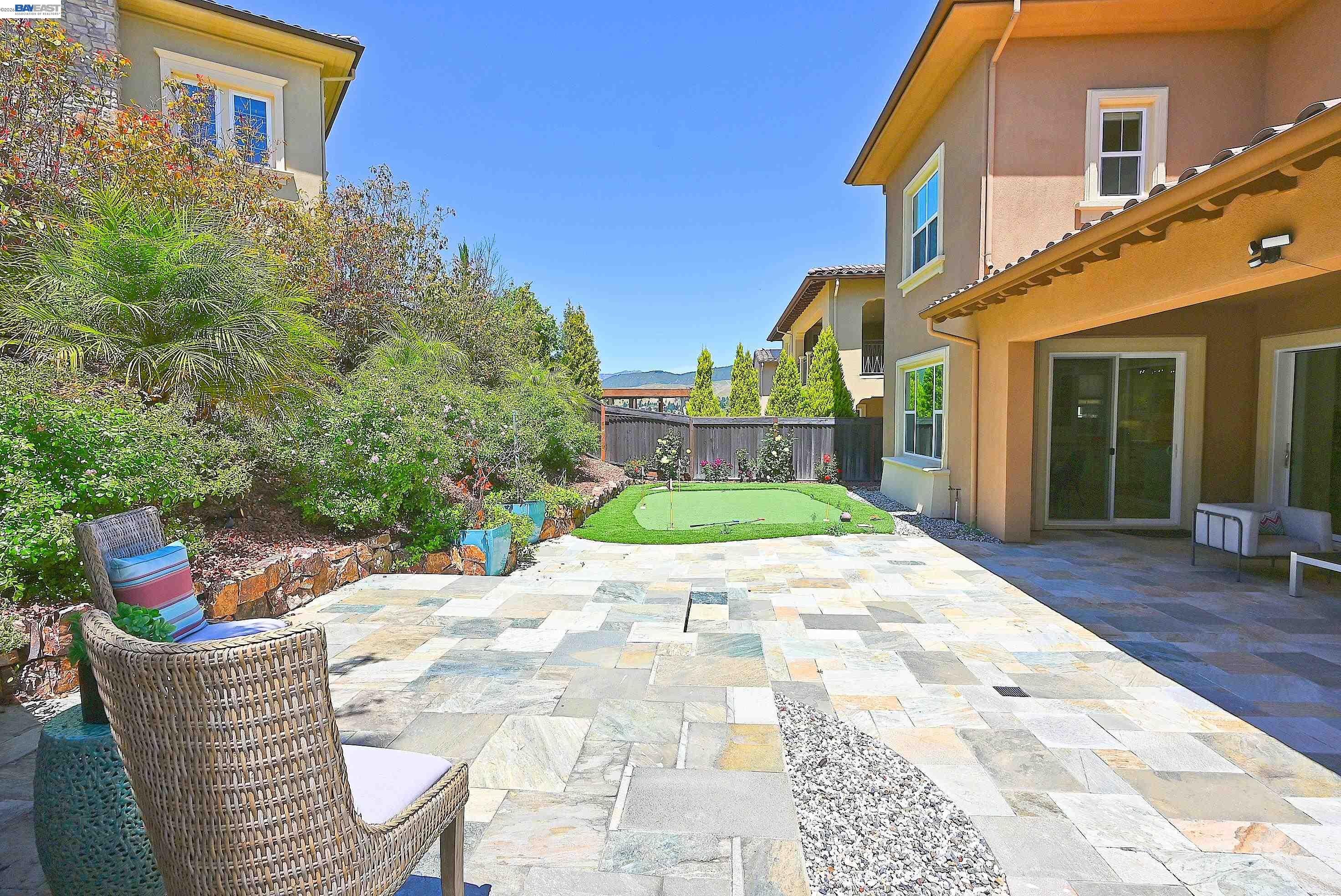 Danville, California, 94506, United States, 5 Bedrooms Bedrooms, ,6 BathroomsBathrooms,Residential,Active,2045396