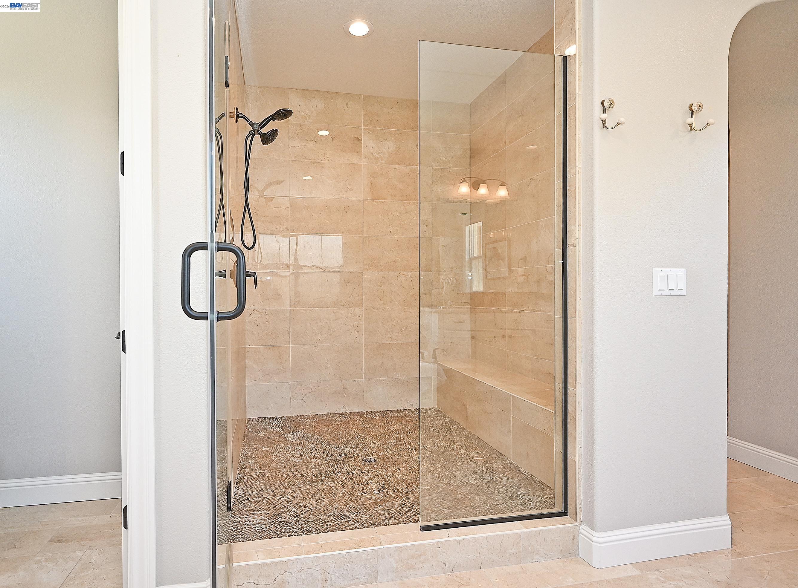 Danville, California, 94506, United States, 5 Bedrooms Bedrooms, ,6 BathroomsBathrooms,Residential,Active,2045396