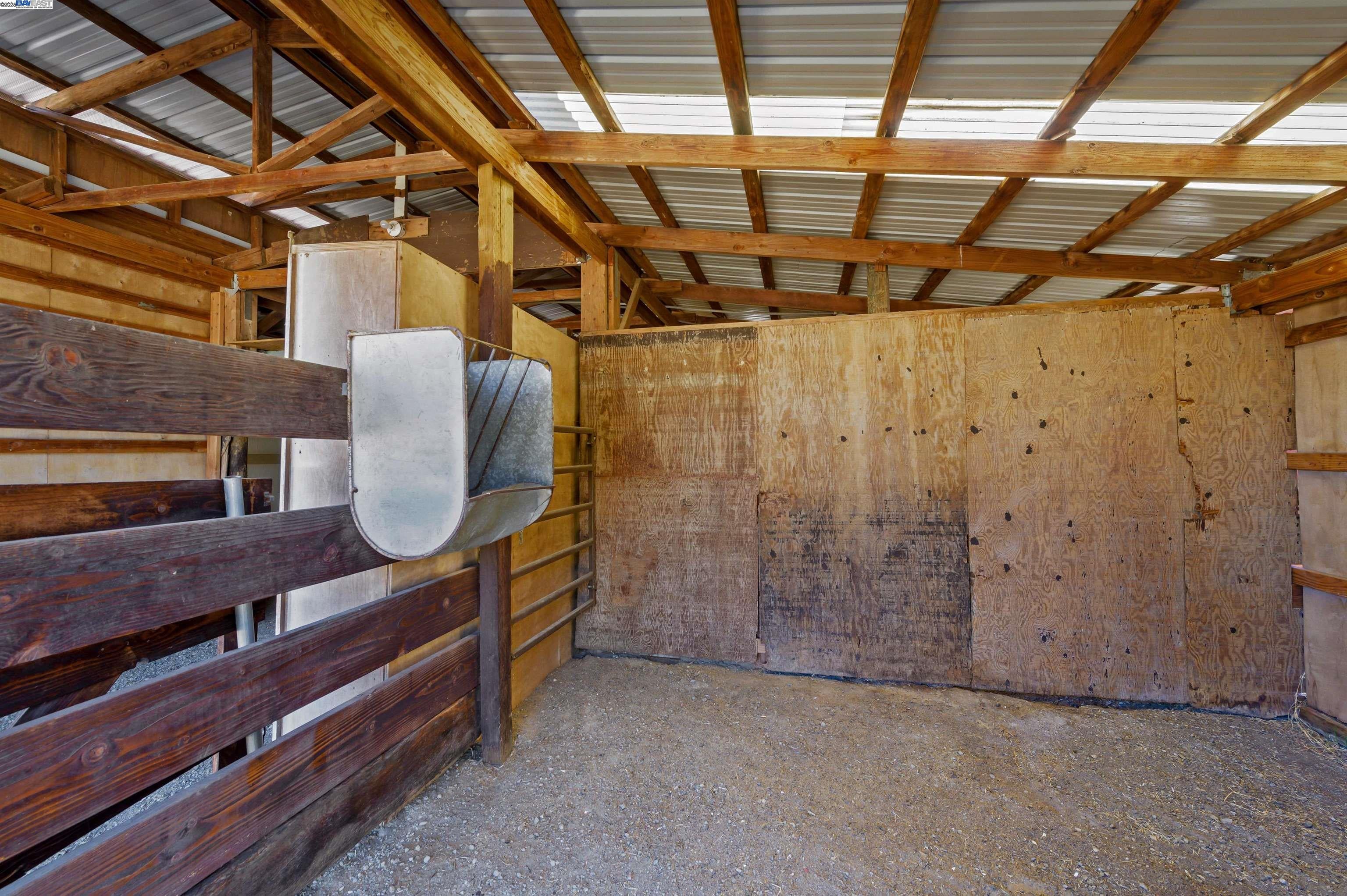 Tracy, California, 95304, United States, 6 Bedrooms Bedrooms, ,3 BathroomsBathrooms,Residential,Active,1909852