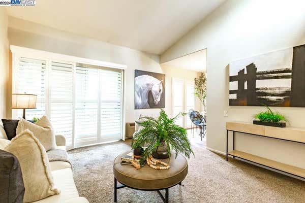 1240 WALKER AVE APT 302, WALNUT CREEK, CA 94596, photo 5 of 39