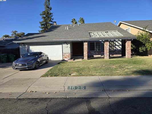 1625 LARAMIE WAY, STOCKTON, CA 95209 - Image 1