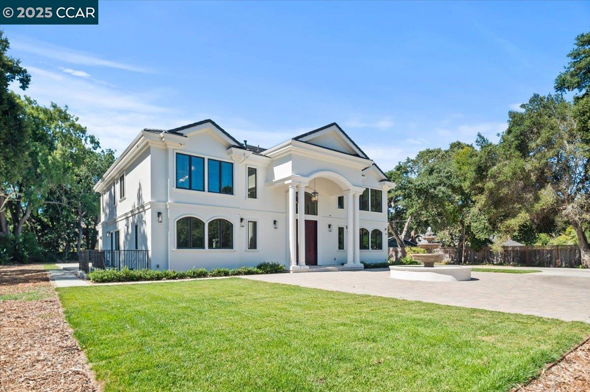 Atherton, California, 94027, United States, 9 Bedrooms Bedrooms, ,10 BathroomsBathrooms,Residential,Active,1900197