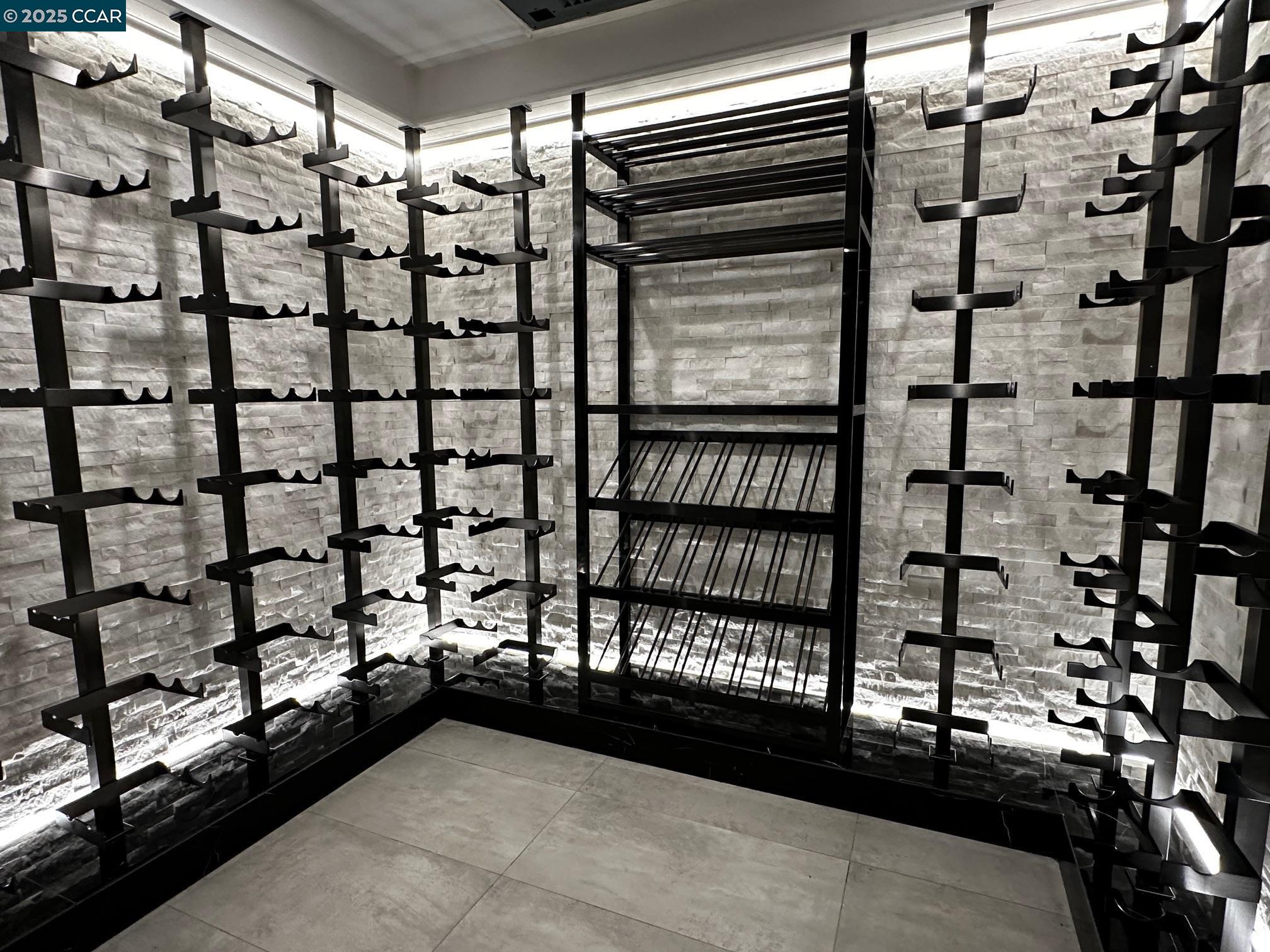 Atherton, California, 94027, United States, 9 Bedrooms Bedrooms, ,10 BathroomsBathrooms,Residential,Active,1900197