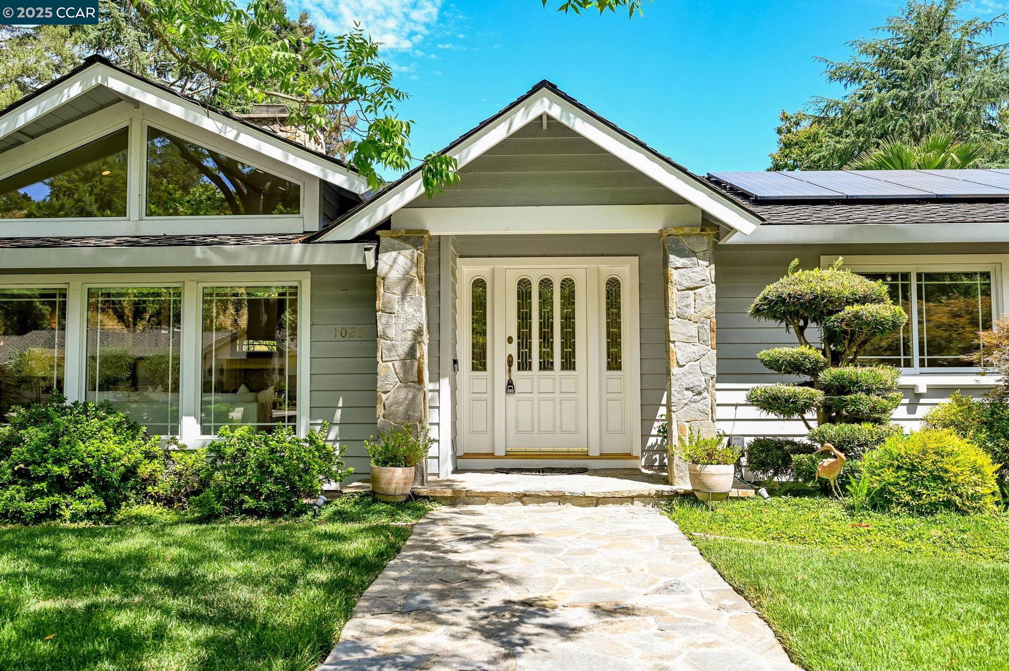 Alamo, California, 94507, United States, 4 Bedrooms Bedrooms, ,4 BathroomsBathrooms,Residential,Active,1913946