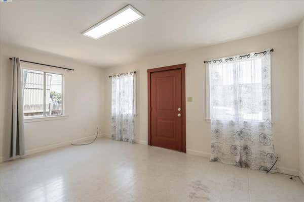 333 S 35TH ST, RICHMOND, CA 94804 - Image 1