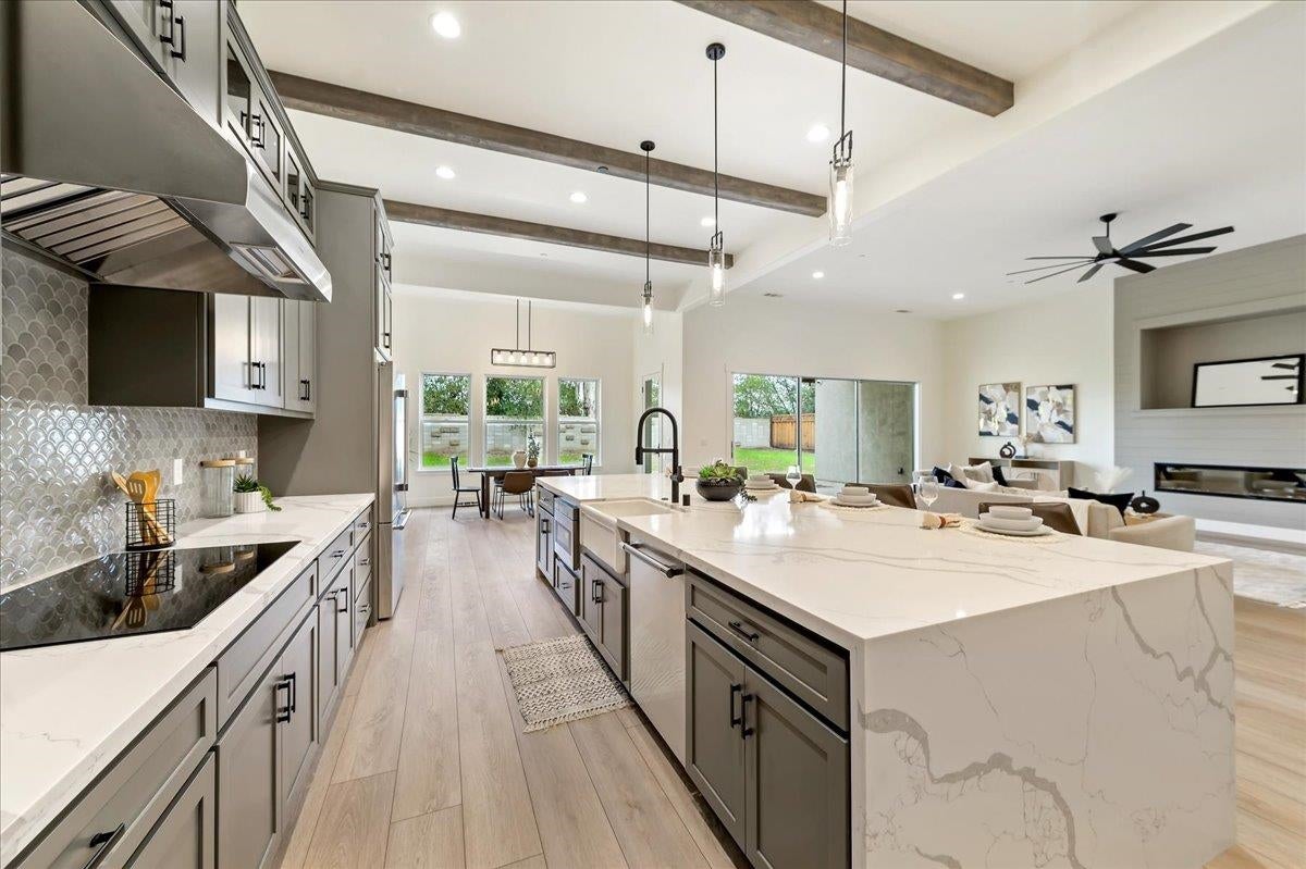 Livermore, California, 94550, United States, 5 Bedrooms Bedrooms, ,6 BathroomsBathrooms,Residential,Active,2013430