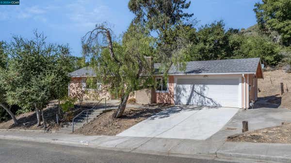 2672 LASSEN WAY, PINOLE, CA 94564 - Image 1