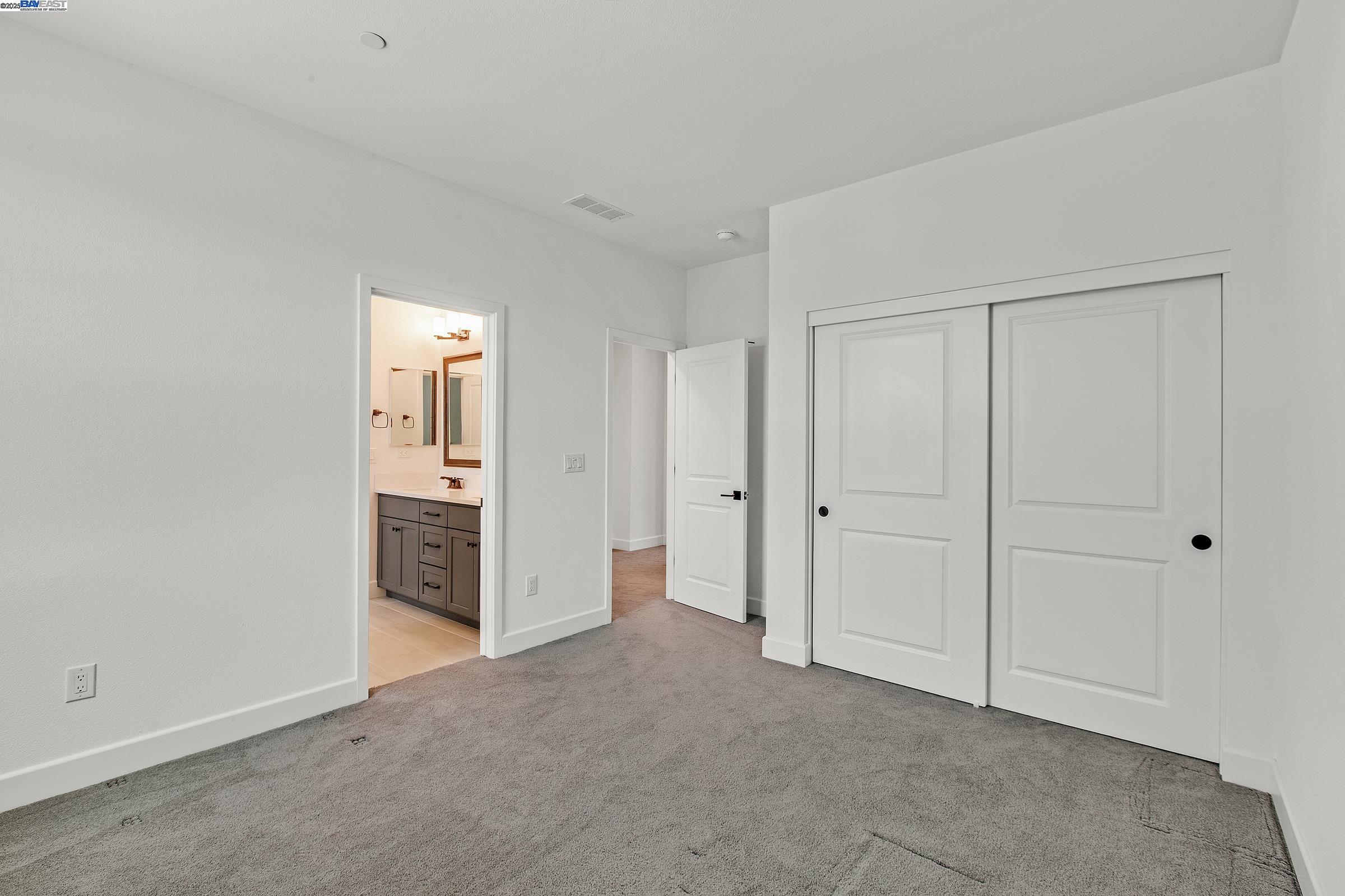 Tracy, California, 95377, United States, 4 Bedrooms Bedrooms, ,4 BathroomsBathrooms,Residential,Active,1933728