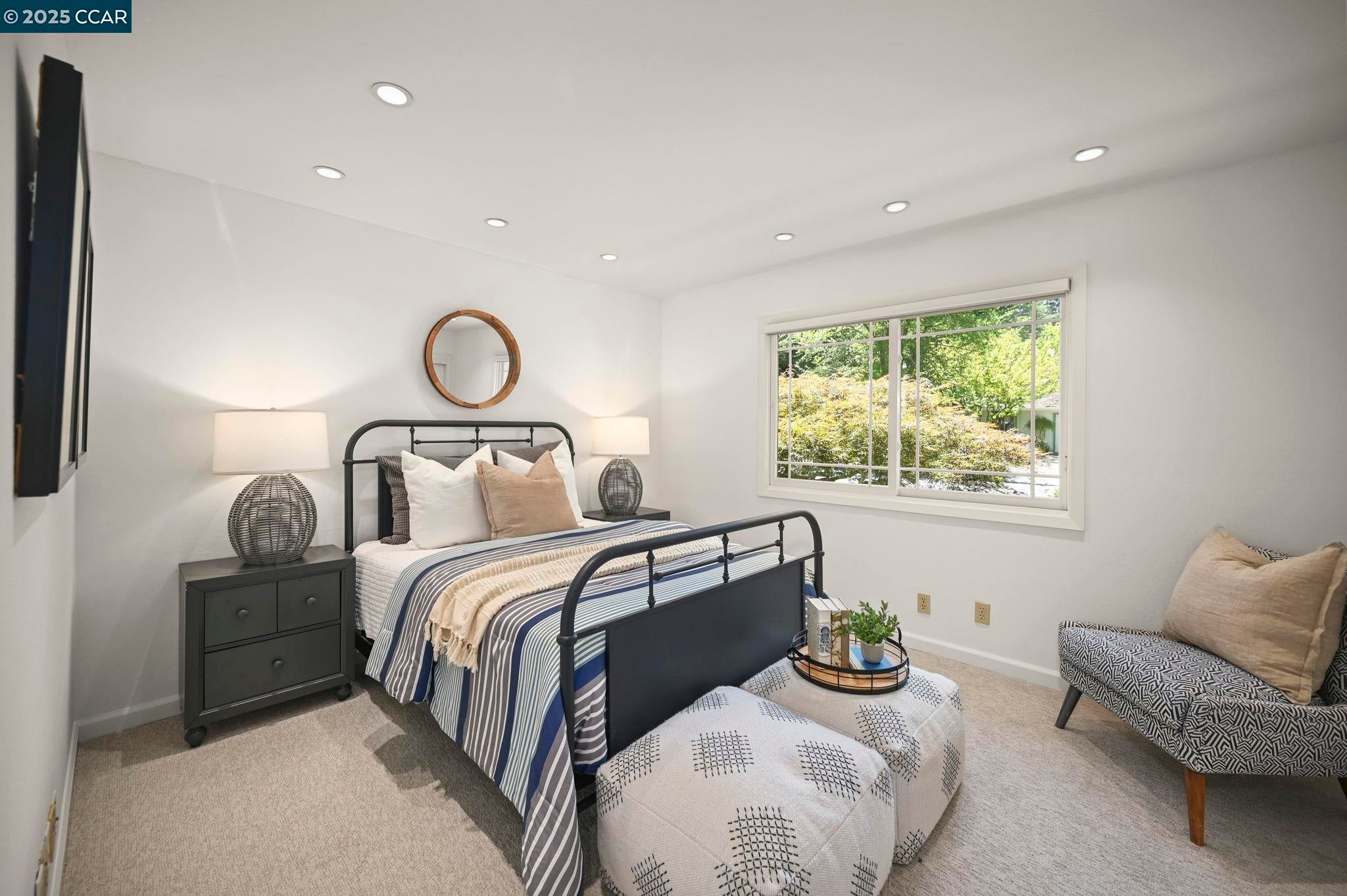 Alamo, California, 94507, United States, 4 Bedrooms Bedrooms, ,4 BathroomsBathrooms,Residential,Active,1913946