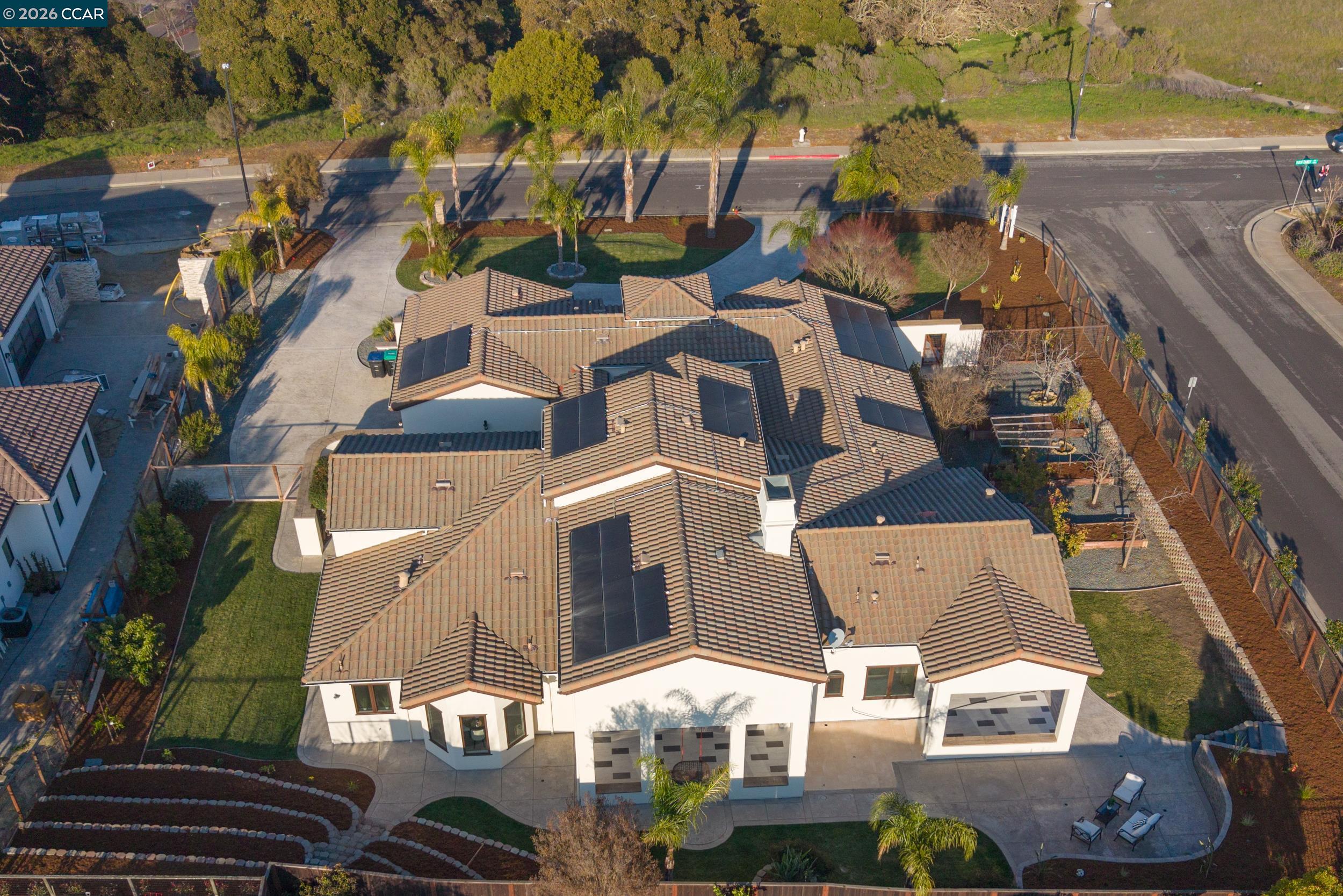 Pleasanton, California, 94588, United States, 5 Bedrooms Bedrooms, ,6 BathroomsBathrooms,Residential,Active,2015462