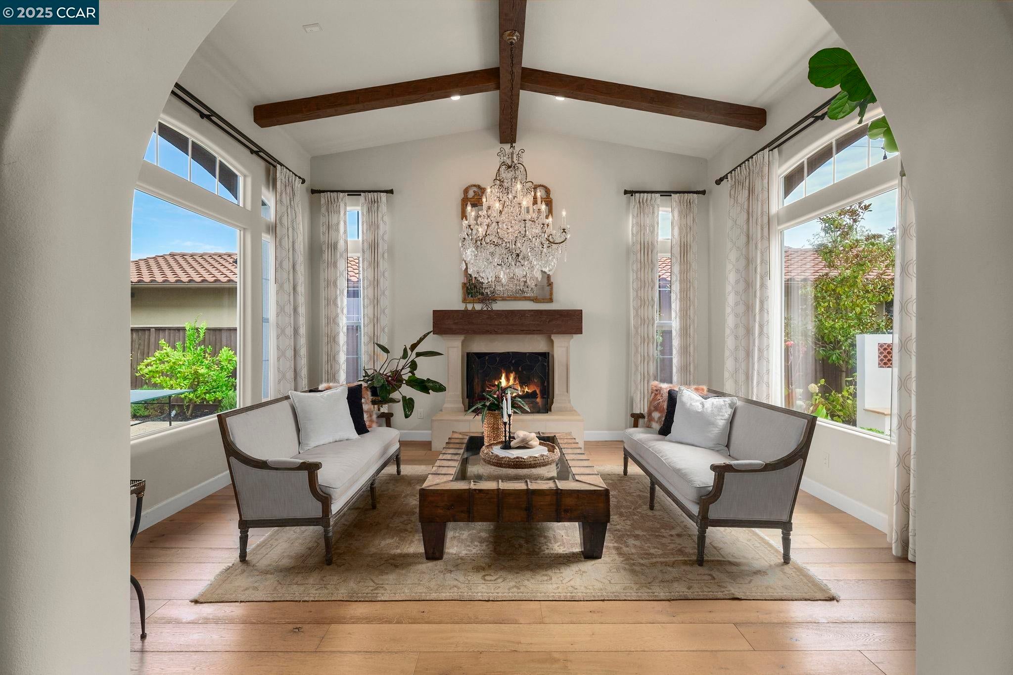 San Ramon, California, 94582, United States, 5 Bedrooms Bedrooms, ,5 BathroomsBathrooms,Residential,Active,1952062