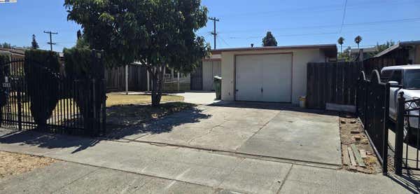 1393 CHIPLAY DR, SAN JOSE, CA 95122 - Image 1