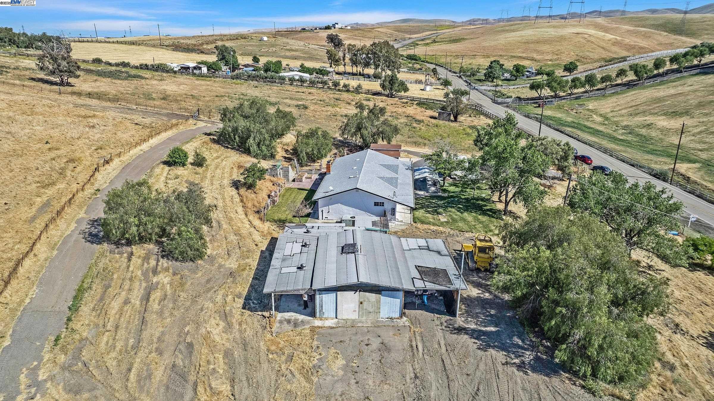 Tracy, California, 95377, United States, 4 Bedrooms Bedrooms, ,2 BathroomsBathrooms,Residential,Active,1971012