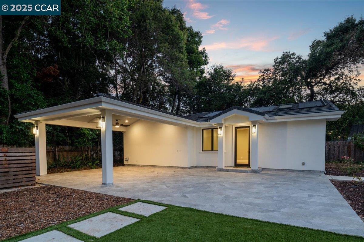 Atherton, California, 94027, United States, 9 Bedrooms Bedrooms, ,10 BathroomsBathrooms,Residential,Active,1900197