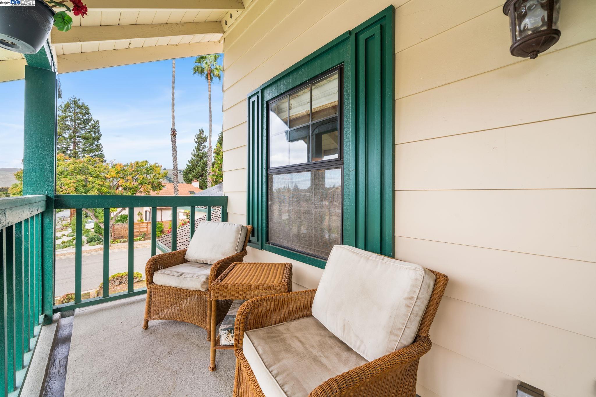 Fremont, California, 94536, United States, 4 Bedrooms Bedrooms, ,3 BathroomsBathrooms,Residential,Active,1997877