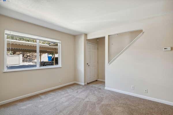 1336 CALLEN ST APT D, VACAVILLE, CA 95688, photo 3 of 32