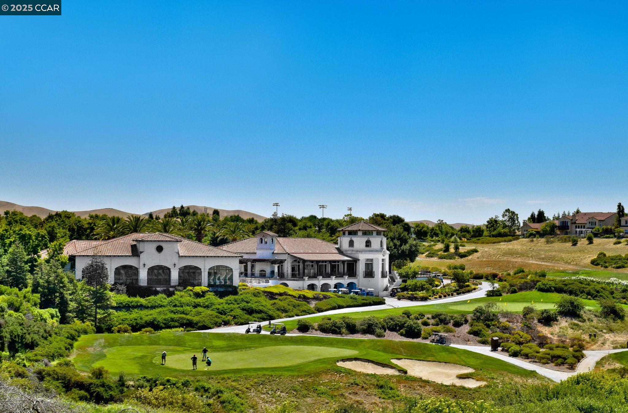 San Ramon, California, 94582, United States, 5 Bedrooms Bedrooms, ,5 BathroomsBathrooms,Residential,Active,1952062