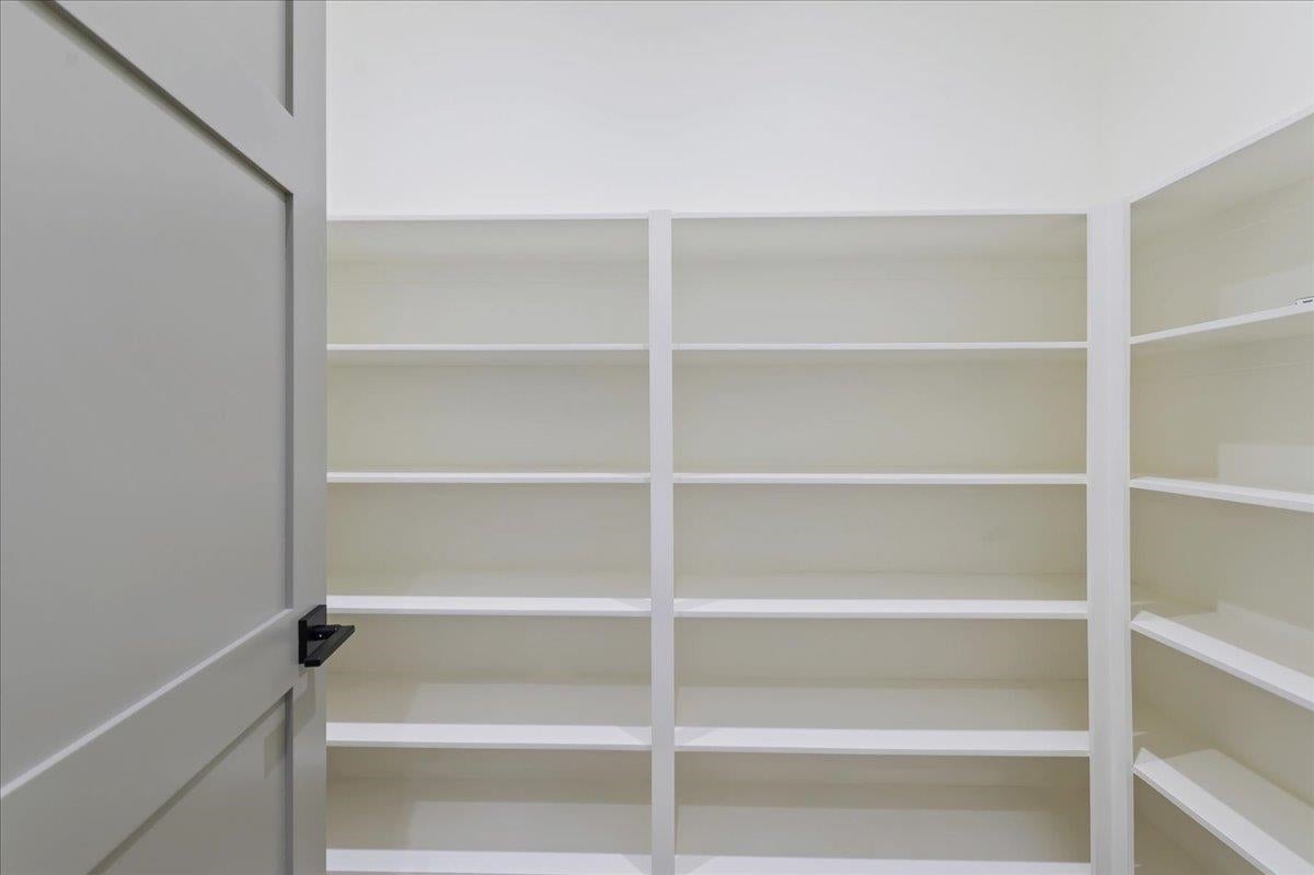 Livermore, California, 94550, United States, 5 Bedrooms Bedrooms, ,6 BathroomsBathrooms,Residential,Active,2013430