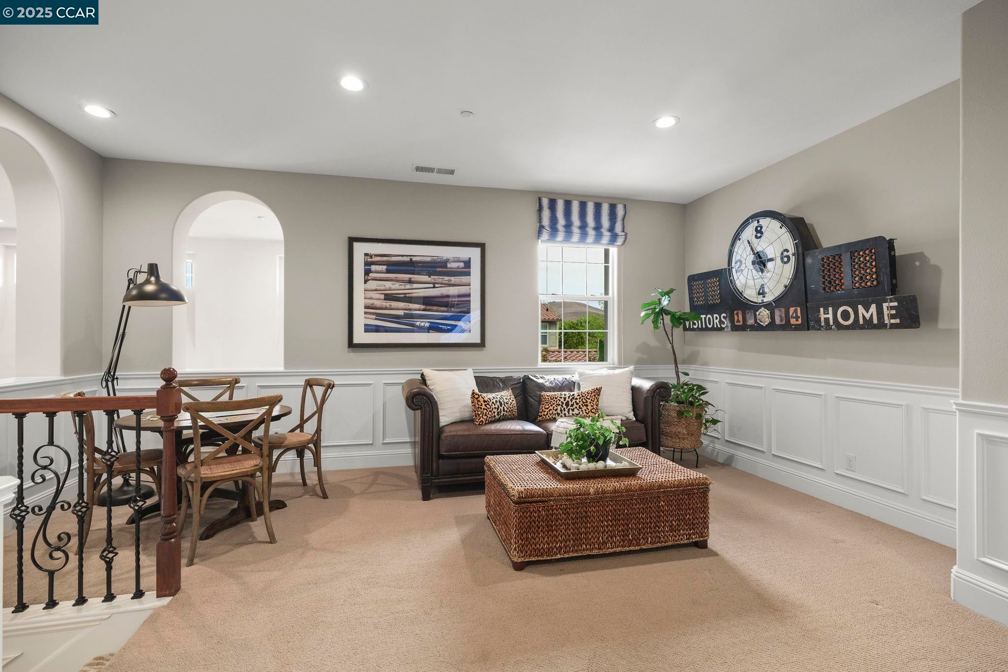 San Ramon, California, 94582, United States, 5 Bedrooms Bedrooms, ,5 BathroomsBathrooms,Residential,Active,1952062