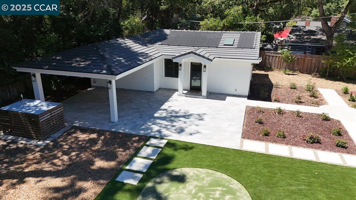 Atherton, California, 94027, United States, 9 Bedrooms Bedrooms, ,10 BathroomsBathrooms,Residential,Active,1900197