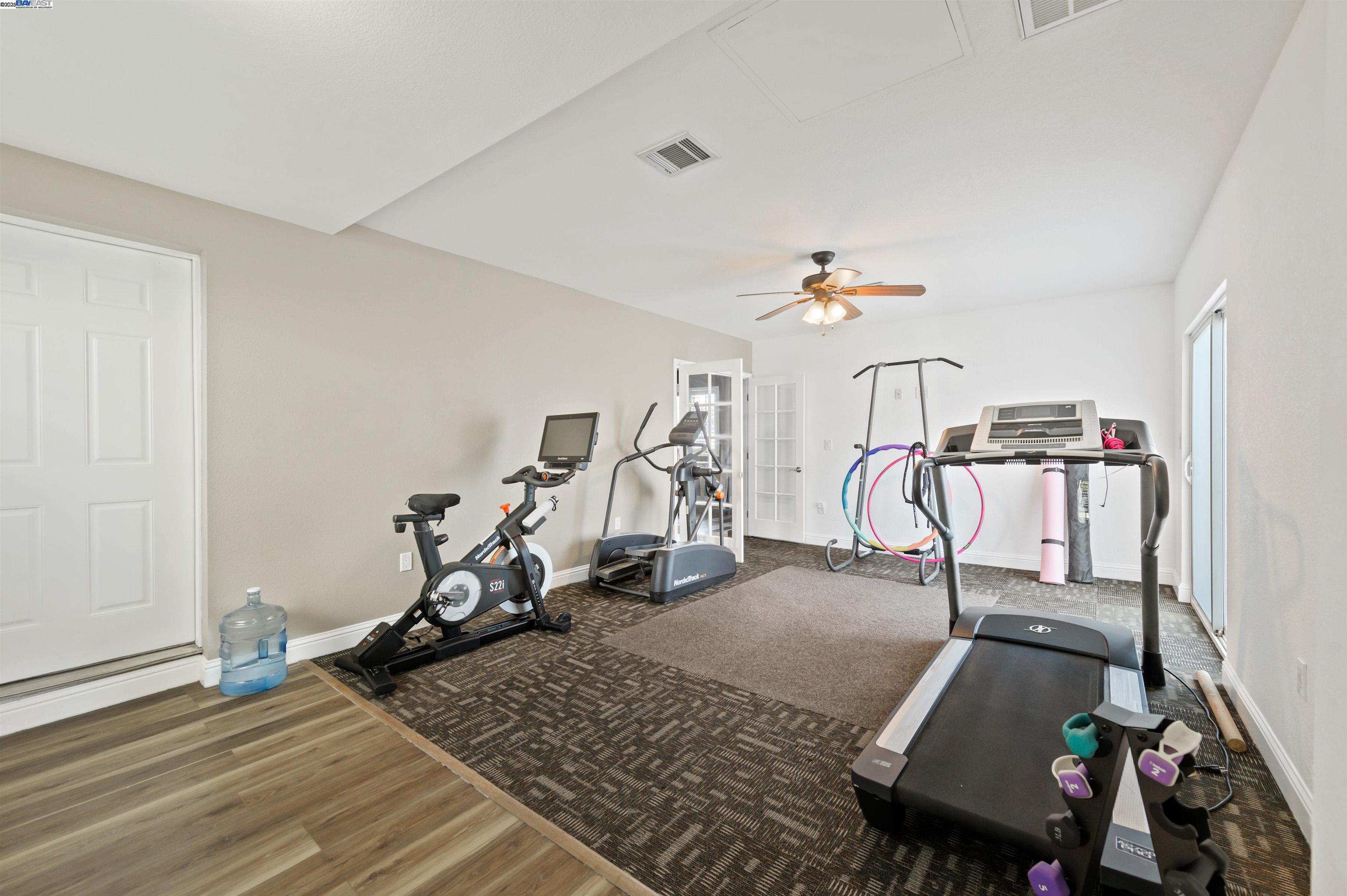 Tracy, California, 95304, United States, 6 Bedrooms Bedrooms, ,3 BathroomsBathrooms,Residential,Active,1909852