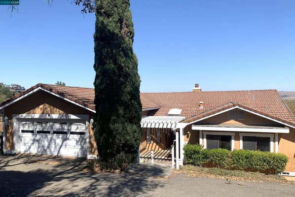 29 ANTON WAY, NOVATO, CA 94945 - Image 1