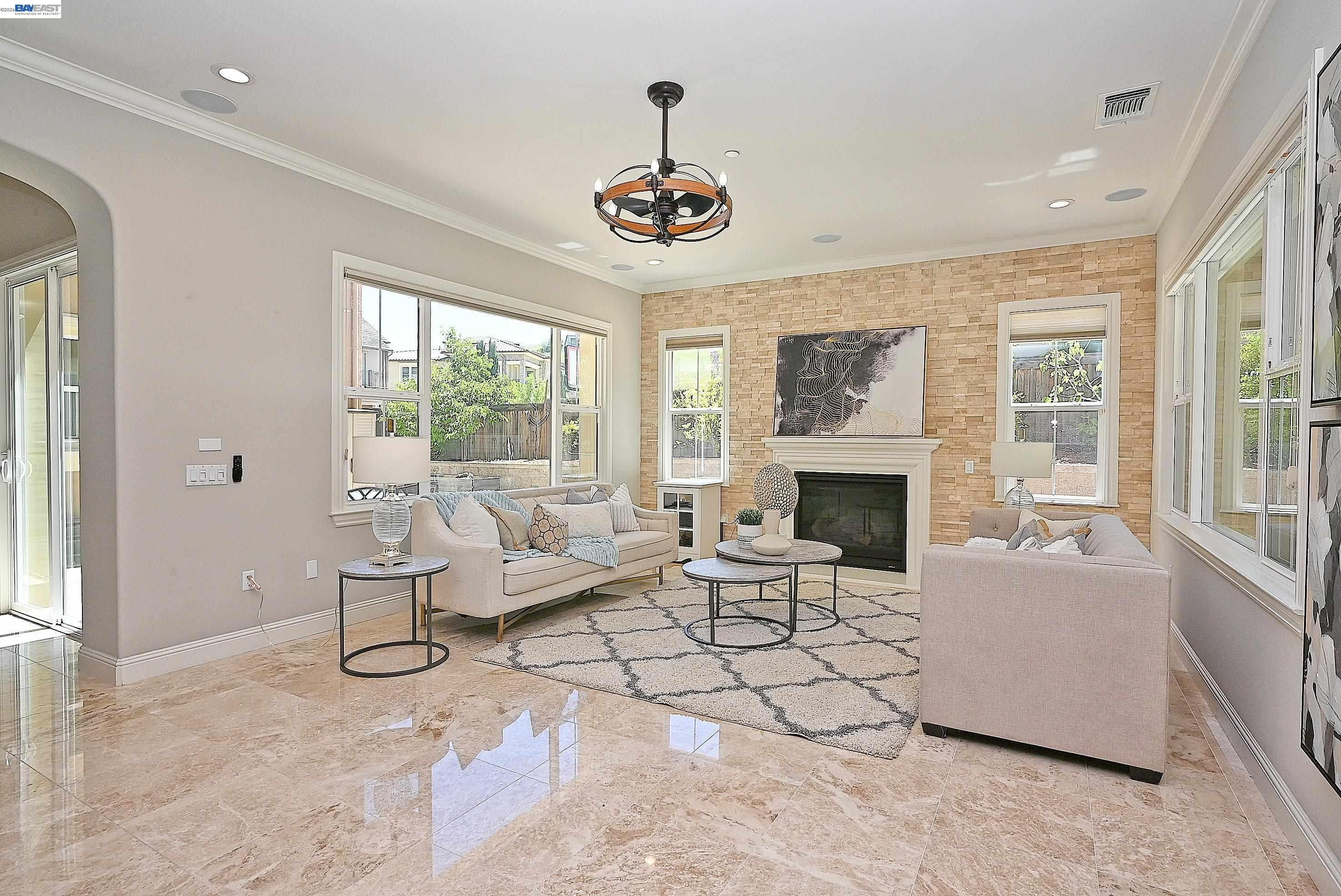 Danville, California, 94506, United States, 5 Bedrooms Bedrooms, ,6 BathroomsBathrooms,Residential,Active,2045396