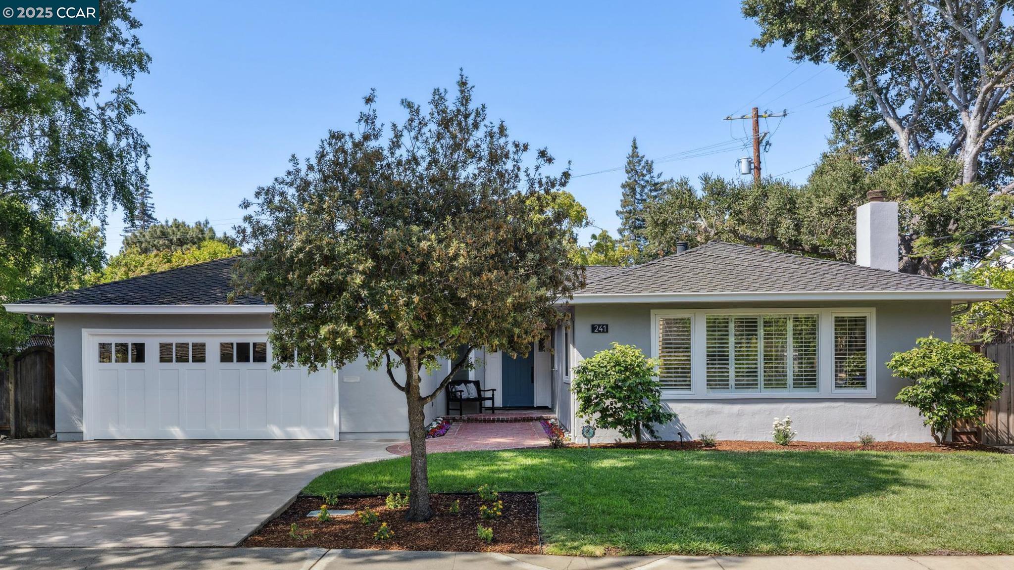 Menlo Park, California, 94025, United States, ,3 BathroomsBathrooms,Residential,Active,1843840