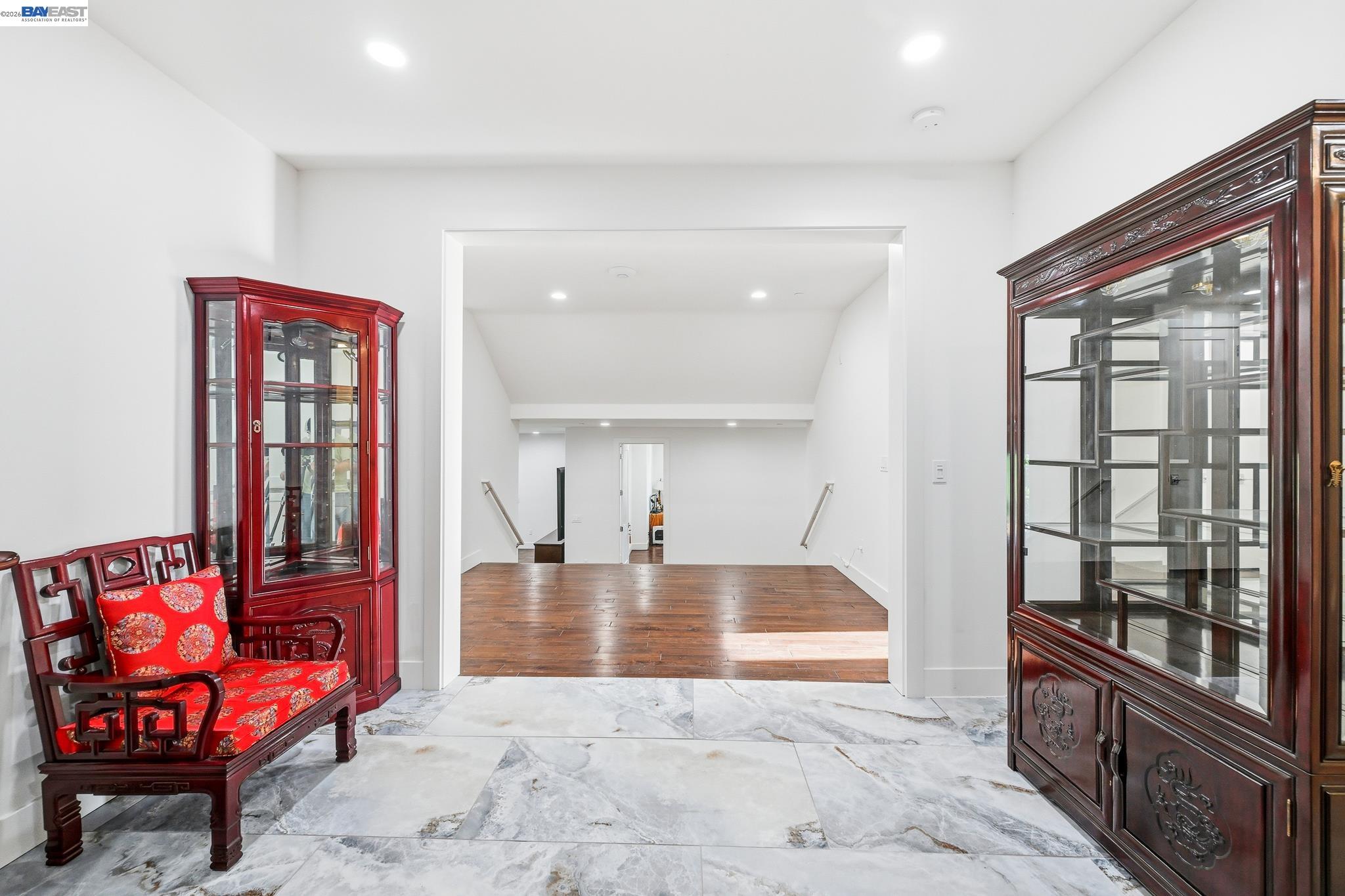 Castro Valley, California, 94546, United States, 5 Bedrooms Bedrooms, ,7 BathroomsBathrooms,Residential,Active,2044535