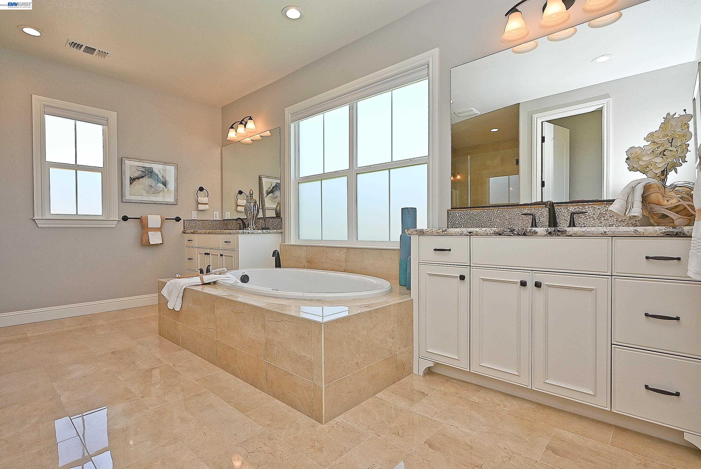 Danville, California, 94506, United States, 5 Bedrooms Bedrooms, ,6 BathroomsBathrooms,Residential,Active,2045396