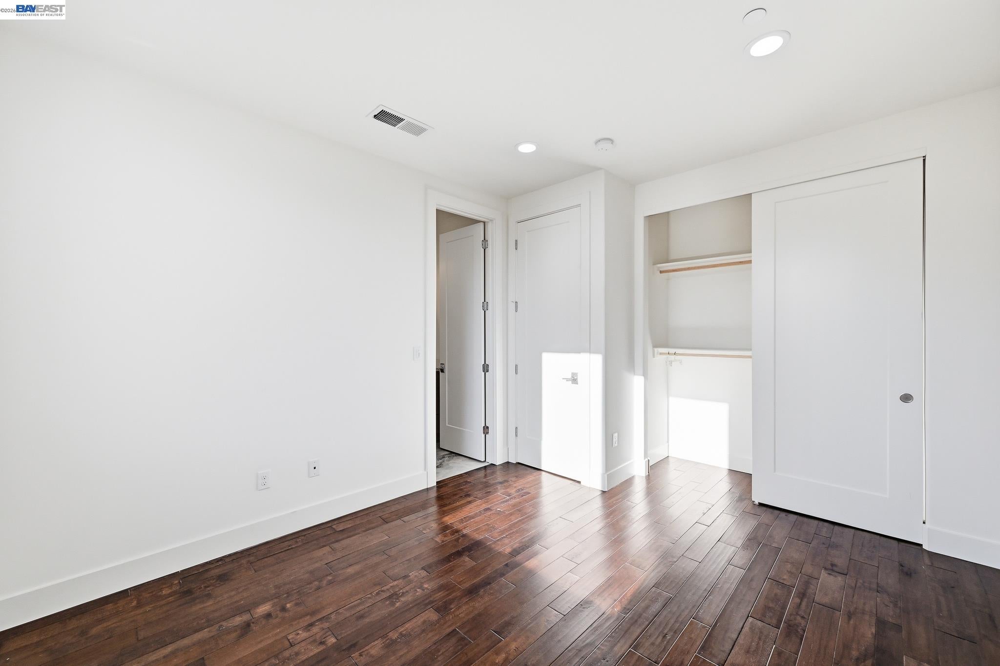 Castro Valley, California, 94546, United States, 5 Bedrooms Bedrooms, ,7 BathroomsBathrooms,Residential,Active,2044535