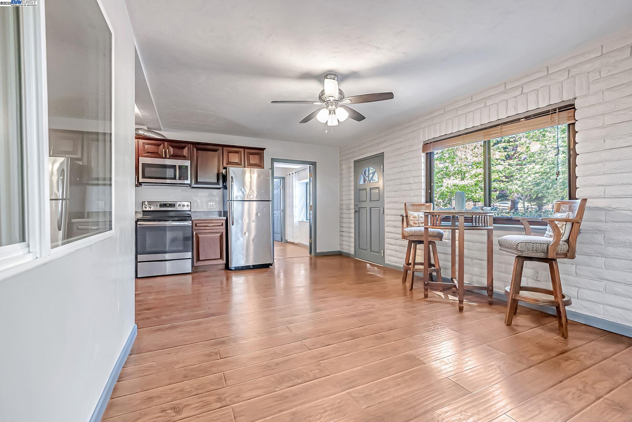 Fremont, California, 94539, United States, 4 Bedrooms Bedrooms, ,3 BathroomsBathrooms,Residential,Active,1820313