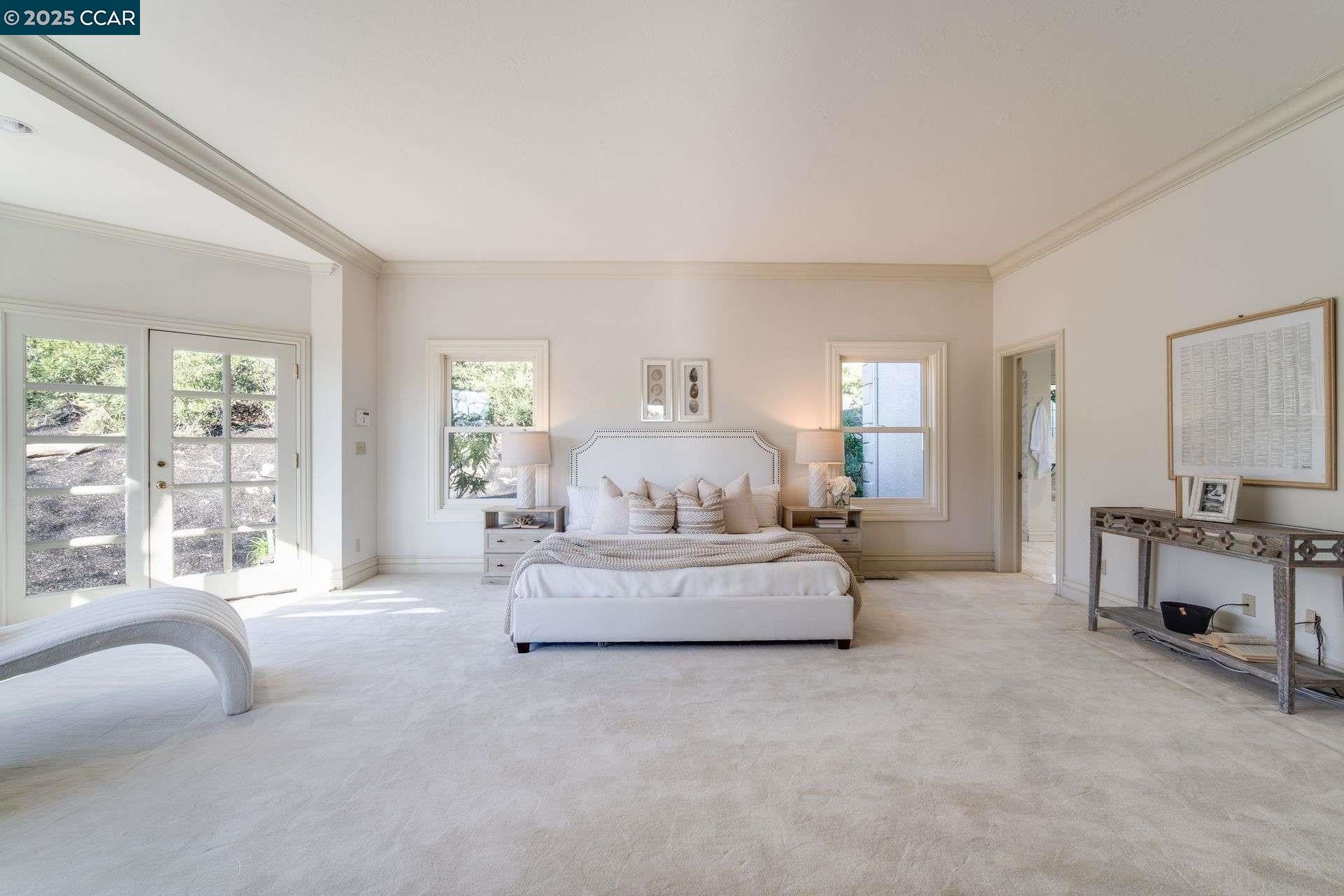 Diablo, California, 94528, United States, 6 Bedrooms Bedrooms, ,7 BathroomsBathrooms,Residential,Active,1953977