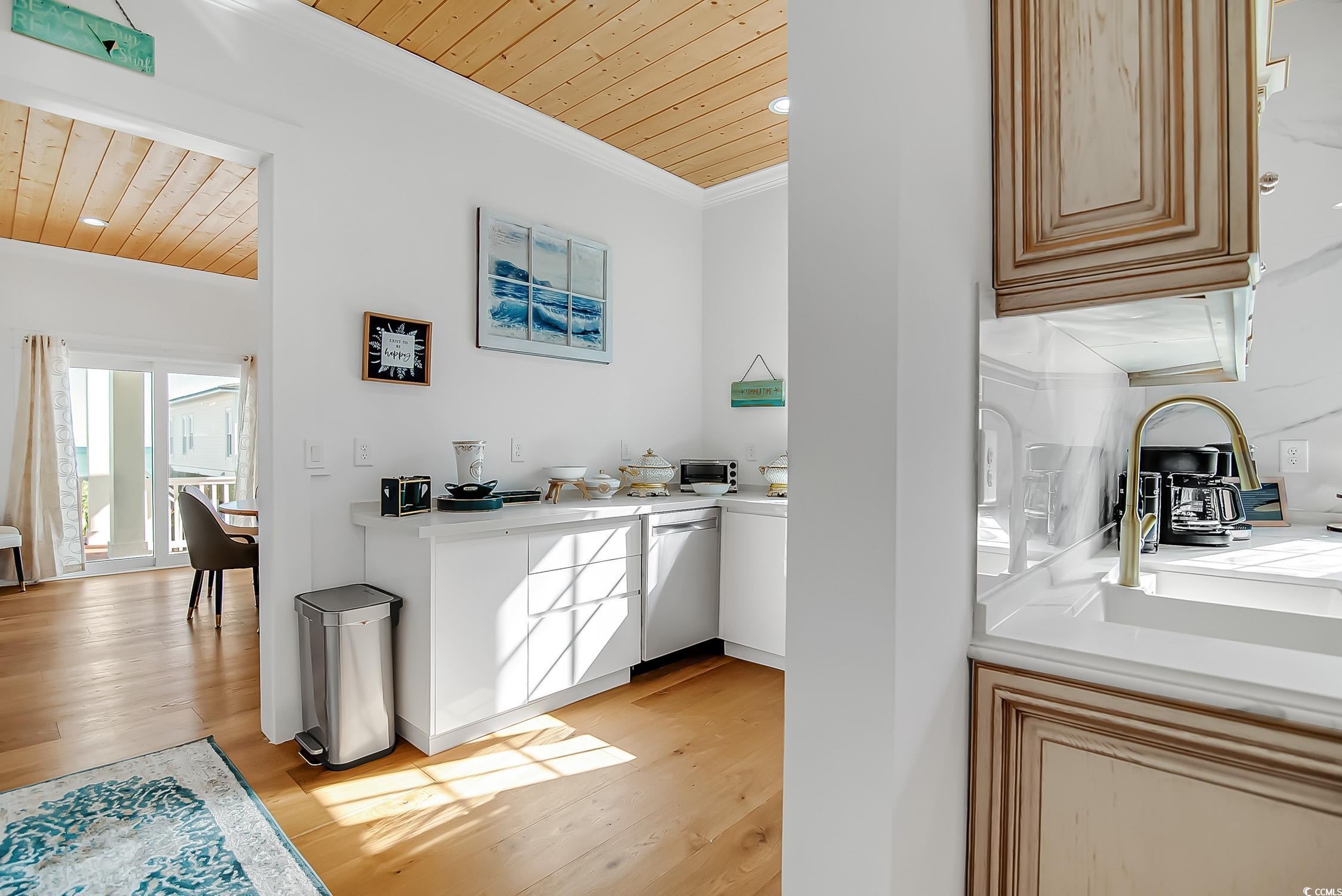 Georgetown, South Carolina, 29440, United States, 8 Bedrooms Bedrooms, ,8 BathroomsBathrooms,Residential,Active,1990031