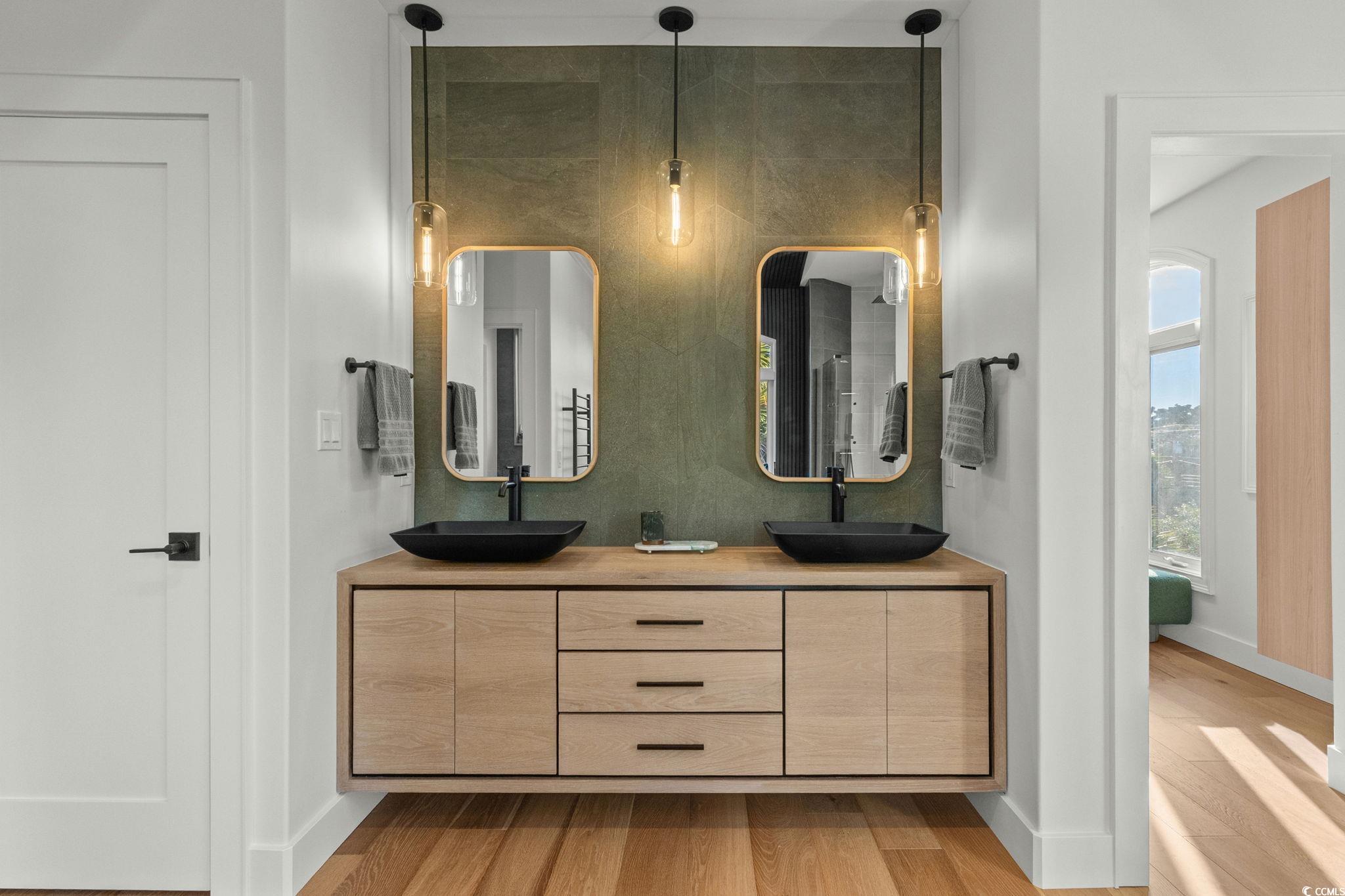 Myrtle Beach, South Carolina, 29577, United States, 4 Bedrooms Bedrooms, ,4 BathroomsBathrooms,Residential,Active,1989747