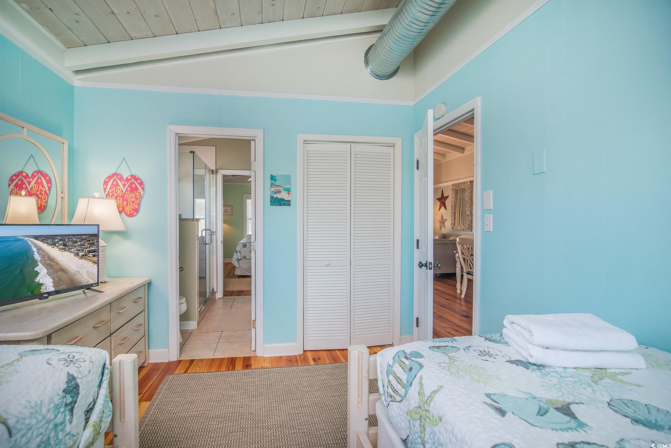 Pawleys Island, South Carolina, 29585, United States, 6 Bedrooms Bedrooms, ,3 BathroomsBathrooms,Residential,Active,1762869
