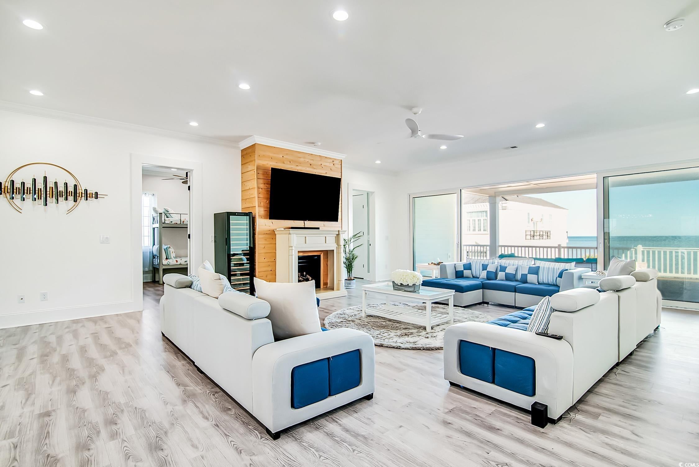 Georgetown, South Carolina, 29440, United States, 8 Bedrooms Bedrooms, ,8 BathroomsBathrooms,Residential,Active,1990031