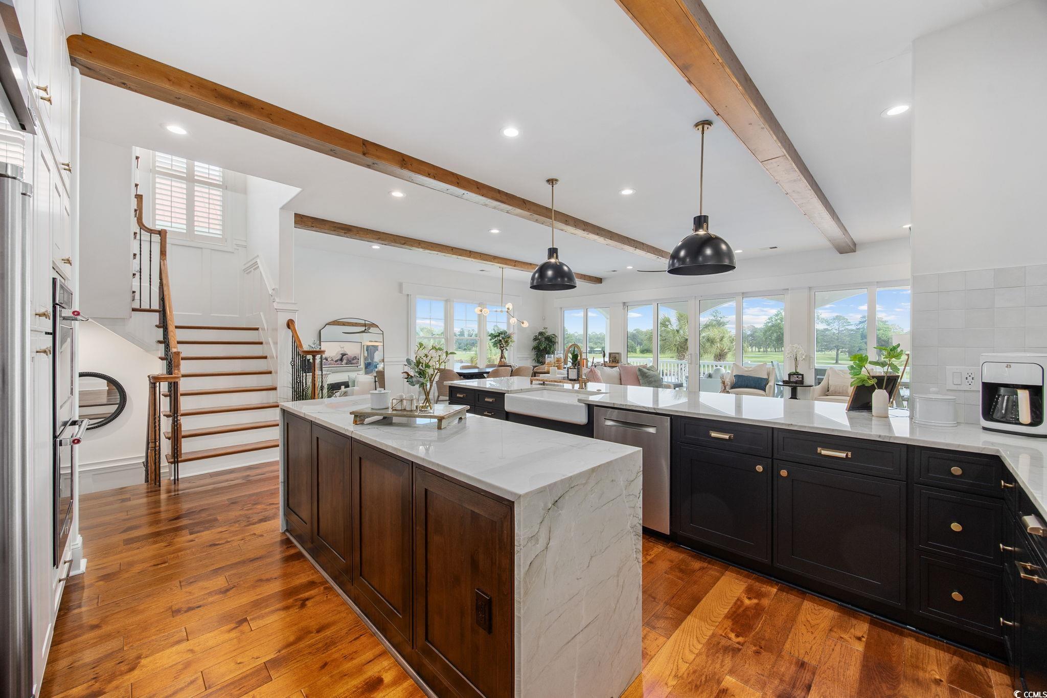 Myrtle Beach, South Carolina, 29579, United States, 5 Bedrooms Bedrooms, ,5 BathroomsBathrooms,Residential,Active,2016674